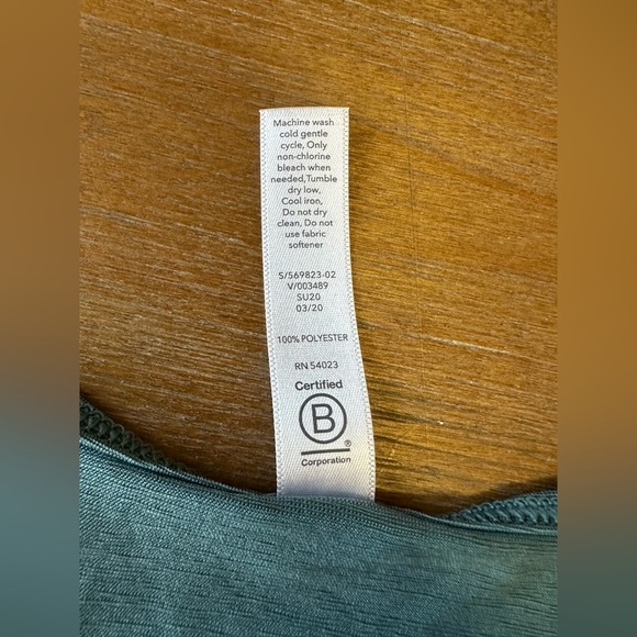 Athleta Vapor Long Sleeve Top Green Small - Picture 6 of 6